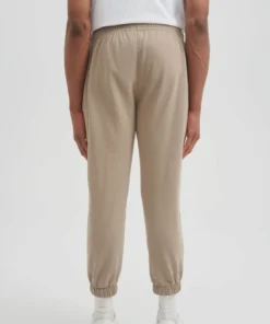 Toboggan Canada Luxe Fleece UNISEX LUXE SWEATPANTS - BEIGE